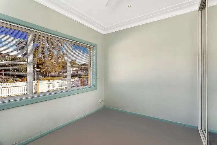 Sixth view of Homely house listing, 8 Gondola Road, North Narrabeen NSW 2101