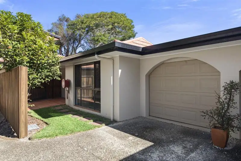 Main view of Homely townhouse listing, 8/10 Twenty First Avenue, Palm Beach QLD 4221