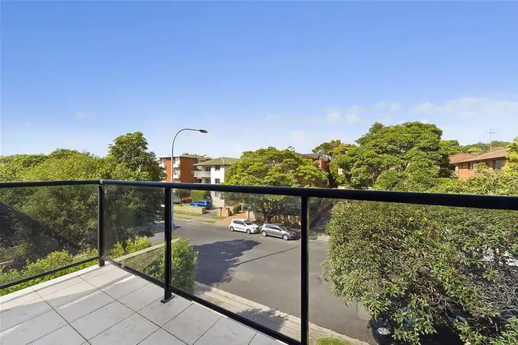 Second view of Homely unit listing, 7/1 Clyde Road, Dee Why NSW 2099