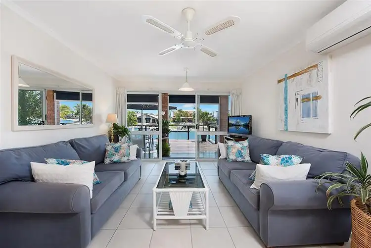 Second view of Homely unit listing, 2/20 Akeringa Place, Mooloolaba QLD 4557
