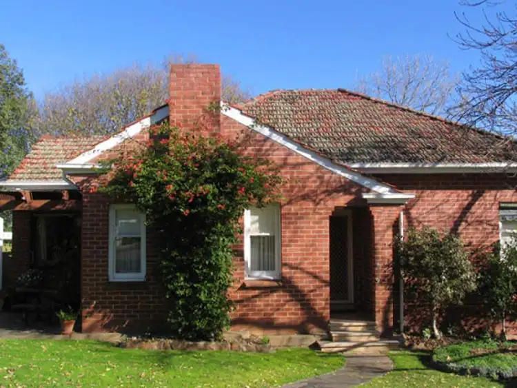 34 Emily Avenue, Clapham SA 5062