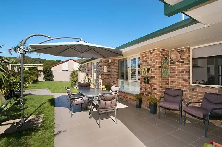 1/11 Carstens Court, Currumbin Waters QLD 4223