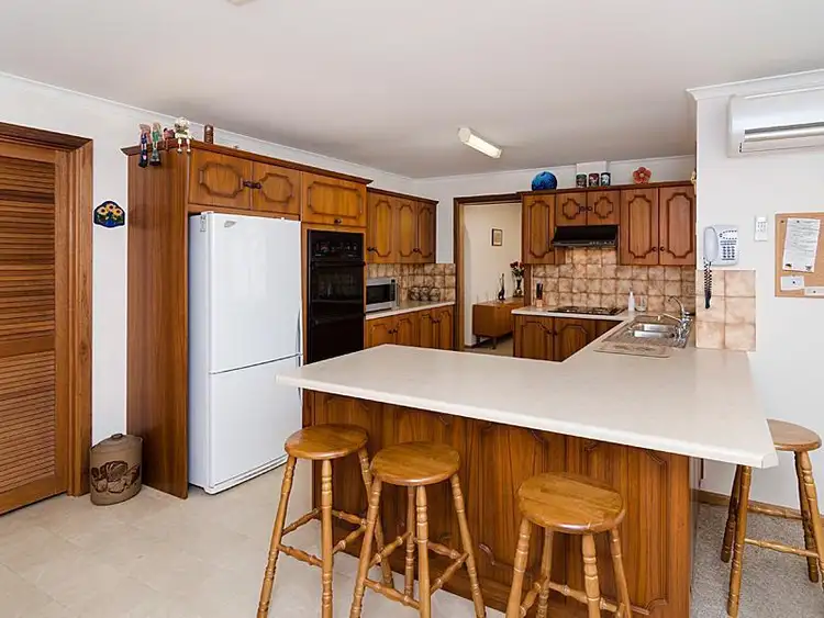 Sixth view of Homely house listing, 10 Kennedy Crescent, Strathalbyn SA 5255