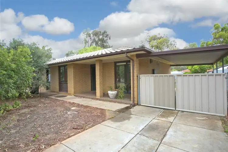 15 Amsterdam Crescent, Salisbury Downs SA 5108