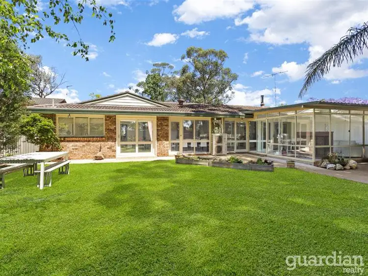 8 Kinarra Avenue, Kellyville NSW 2155