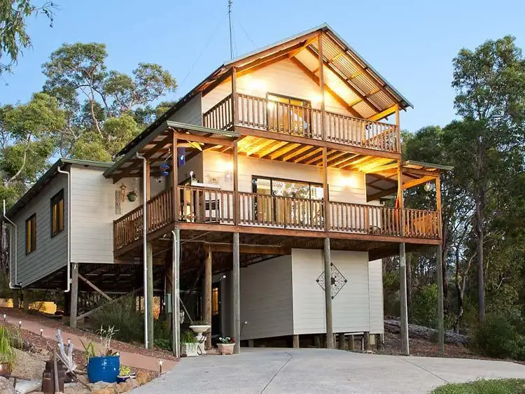 38 Cooliaberra Drive, Mount Richon WA 6112