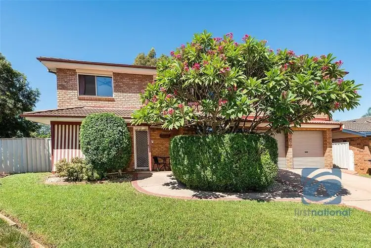 10 Errol Place, Quakers Hill NSW 2763