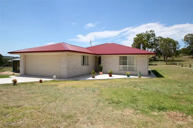 Main view of Homely house listing, 19 Parkes Drive, Tenterfield NSW 2372