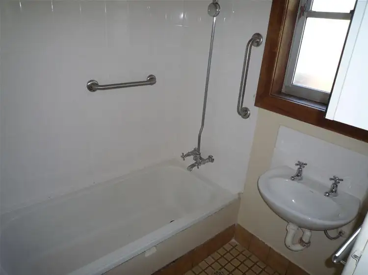 Fifth view of Homely house listing, 18 Flower Street, Elizabeth Downs SA 5113