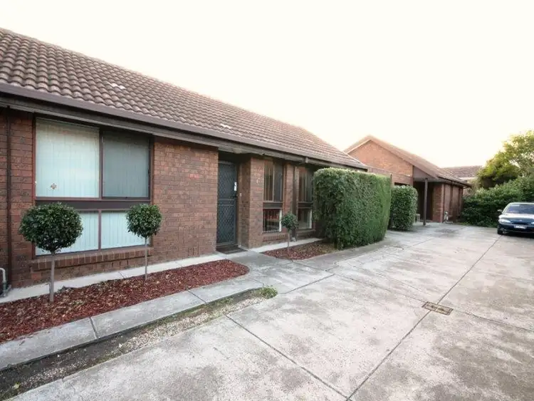 Second view of Homely unit listing, 2/36 Adelaide Street, St Albans VIC 3021