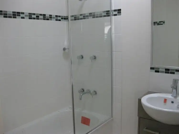 Seventh view of Homely townhouse listing, 1/116 Juliette Street, Greenslopes QLD 4120