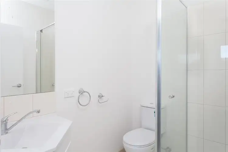 Sixth view of Homely unit listing, 3/72 Eramosa Road East Road, Somerville VIC 3912