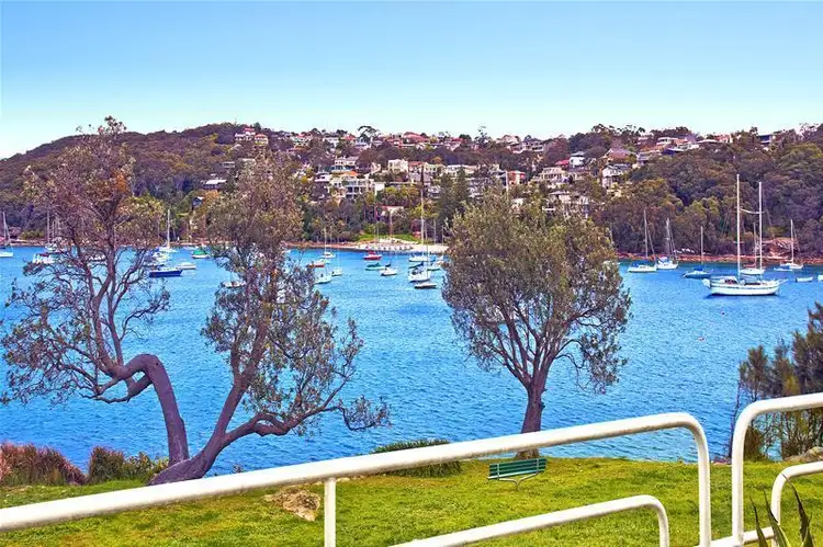 Second view of Homely house listing, 25 Fairlight Crescent, Fairlight NSW 2094