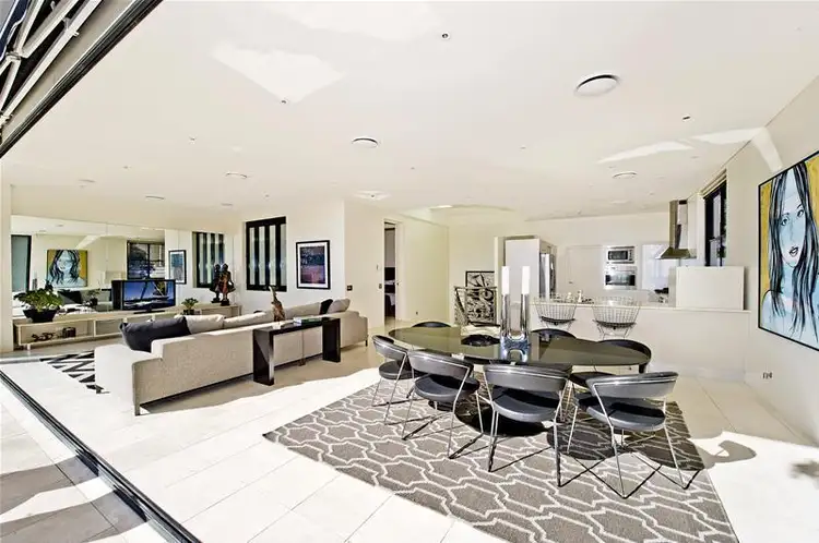 Second view of Homely semi-detached listing, 2/4 Etham Avenue, Darling Point NSW 2027