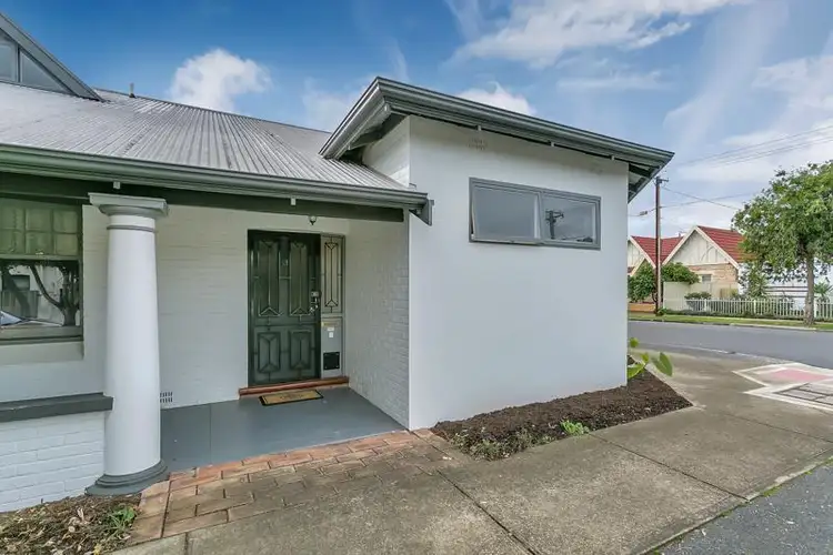 33 Ruthven Avenue, Glandore SA 5037