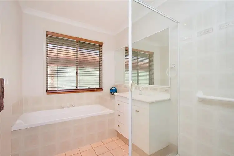 Fifth view of Homely semi-detached listing, 2/5 Natasha Court, Currumbin Waters QLD 4223