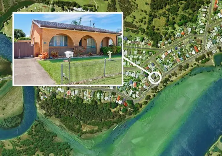 Second view of Homely house listing, 565 Ocean Drive, North Haven NSW 2443