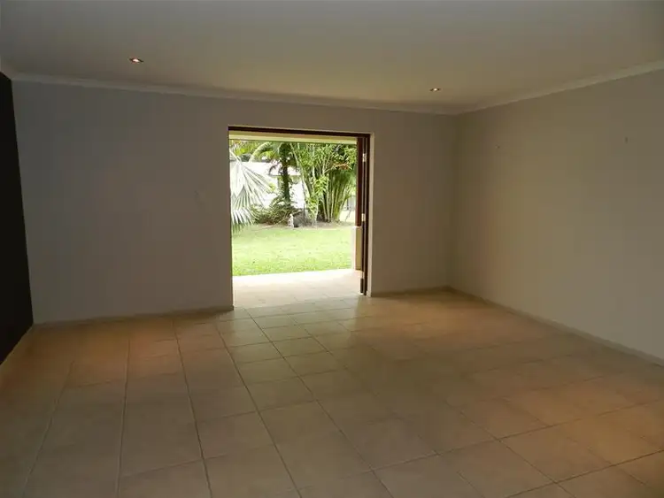 Sixth view of Homely house listing, 4 Lando Avenue, Sarina QLD 4737