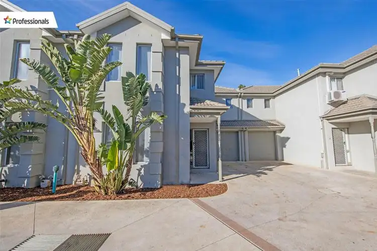 13/20-24 Palmerston Street, Melton VIC 3337