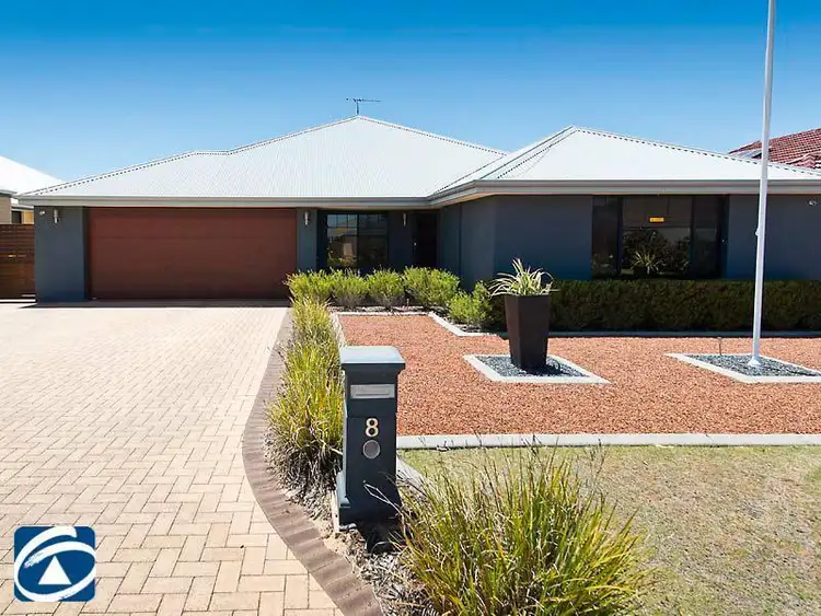 8 Petworth Drive, The Vines WA 6069