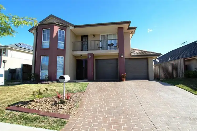12 Grimes Avenue, Elderslie NSW 2570