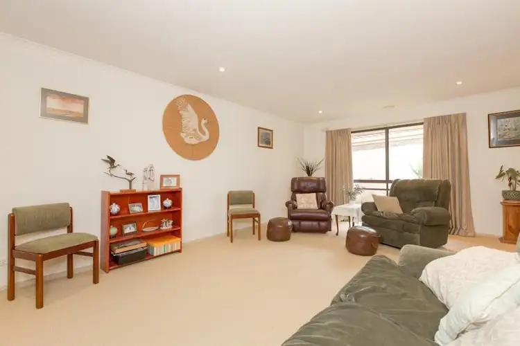 Second view of Homely house listing, 5 Kookaburra Court, Mildura VIC 3500