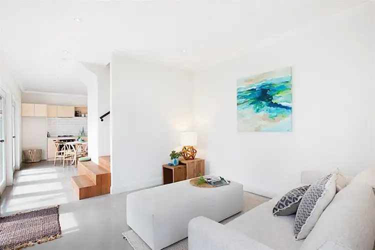 61 Smith Street, Mayfield East NSW 2304