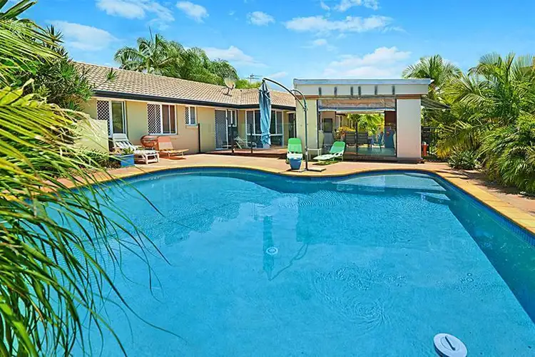 25 Mackay Close, Sorrento QLD 4217