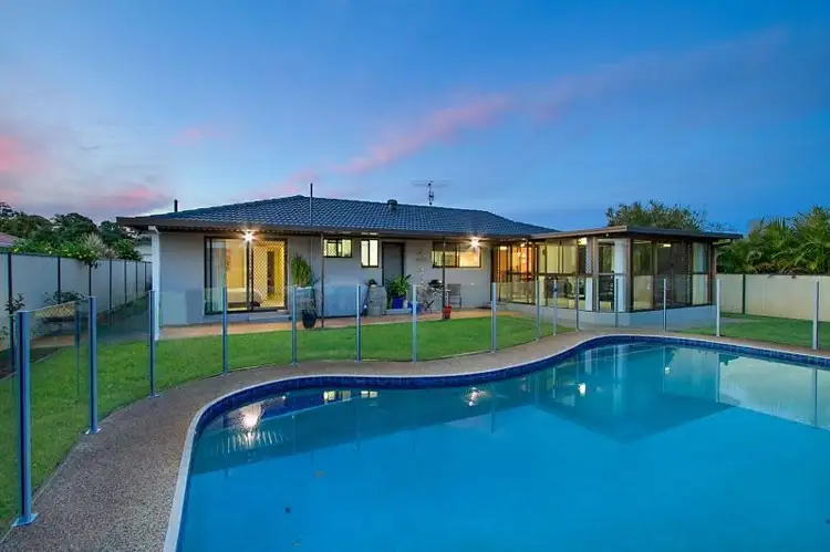 14 Sequoia Close, Elanora QLD 4221