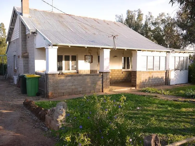 8 Goomalling Road, Northam WA 6401