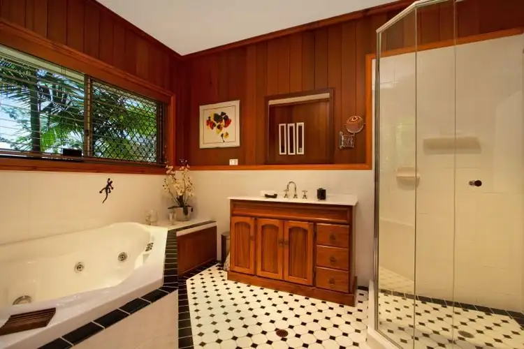Sixth view of Homely house listing, 15 Medinde Court, Robina QLD 4226