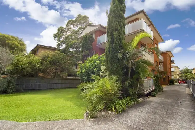 Second view of Homely unit listing, 6/94 Howard Avenue, Dee Why NSW 2099