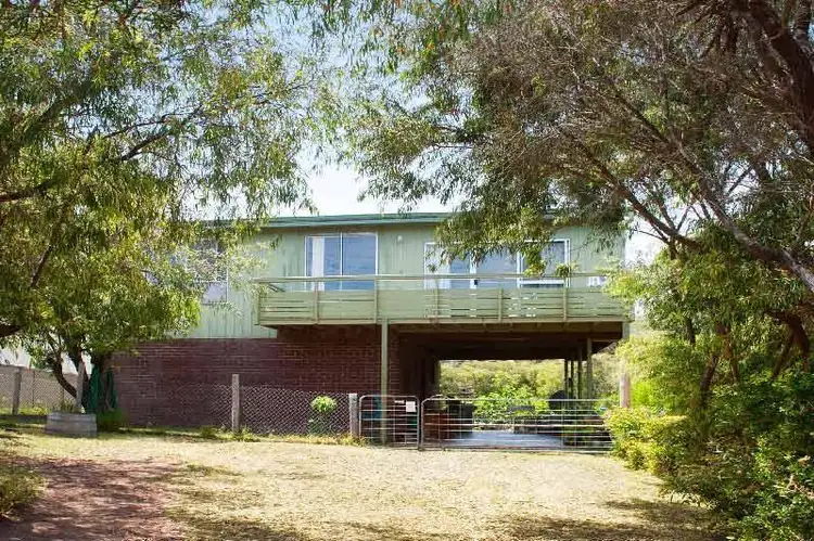 19 Wooredah Crescent, Prevelly WA 6285