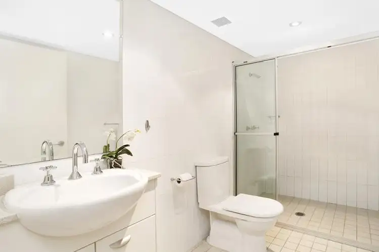 Fifth view of Homely apartment listing, 8/3 King Street, Narrabeen NSW 2101