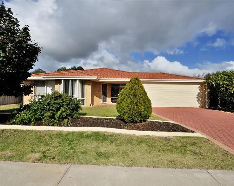 17 Whitegum Drive, Jane Brook WA 6056