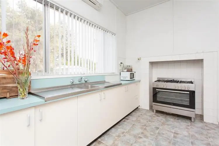 Fifth view of Homely house listing, 26 Fitzroy Avenue, Red Cliffs VIC 3496