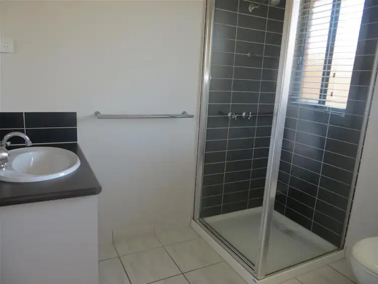 Sixth view of Homely house listing, 7 Spitfire Court, Mildura VIC 3500