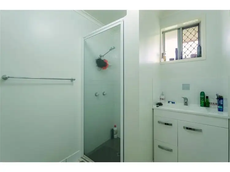 Seventh view of Homely unit listing, 15 McLachlan Drive, Avenell Heights QLD 4670