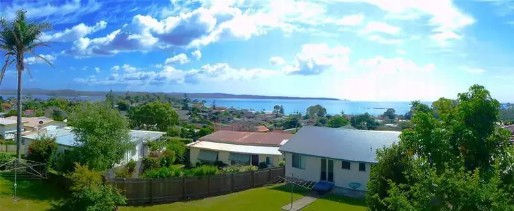 13 Ocean Road, Batehaven NSW 2536
