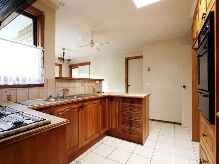 Fourth view of Homely unit listing, 1/17 Bennett Avenue, Heathmont VIC 3135