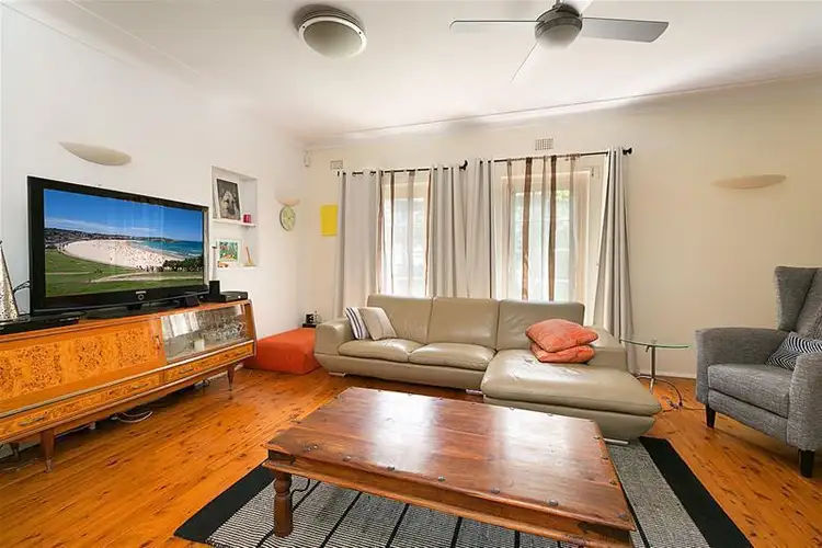 Fifth view of Homely house listing, 17 Allambie Road, Castle Cove NSW 2069