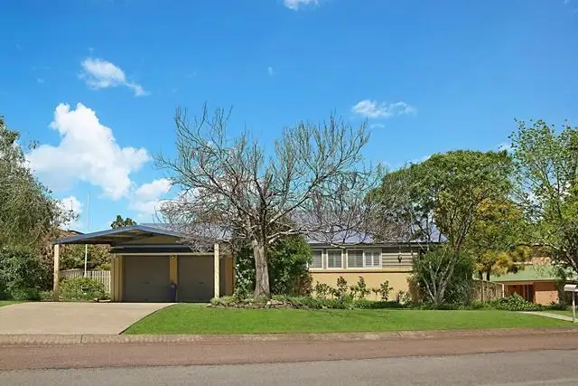 17 April Crt, Bolwarra Heights NSW 2320