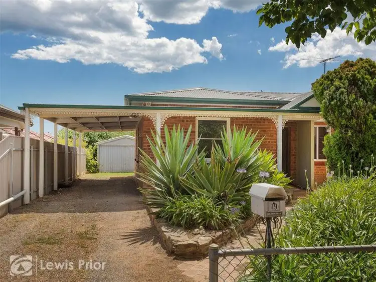 19 Kirra Avenue, Mitchell Park SA 5043