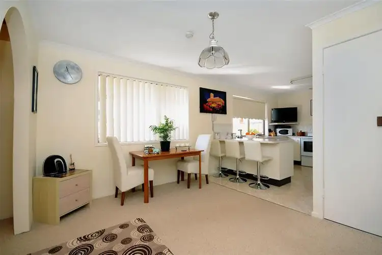 1/4 Camellia Court, Darling Heights QLD 4350