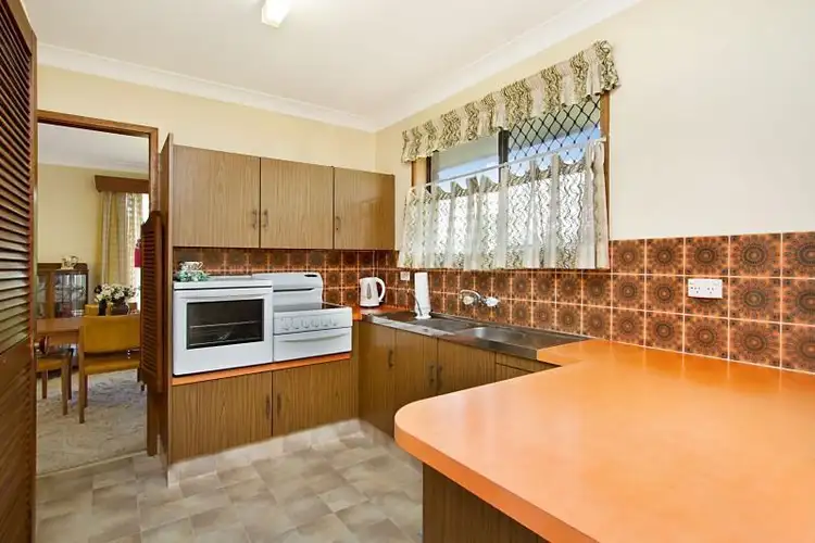Sixth view of Homely house listing, 4 Parnki Street, Palm Beach QLD 4221
