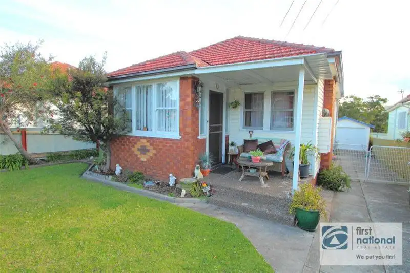 Main view of Homely house listing, 98 Shellharbour Road, Port Kembla NSW 2505