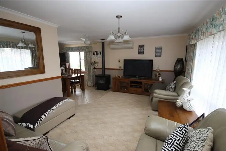 Fifth view of Homely house listing, 9 Granter Street, Warrnambool VIC 3280