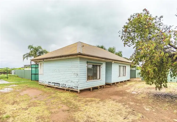 48 Mena Road, Birdwoodton VIC 3505