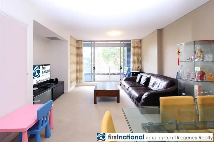 202/2 Duntroon Avenue, St Leonards NSW 2065