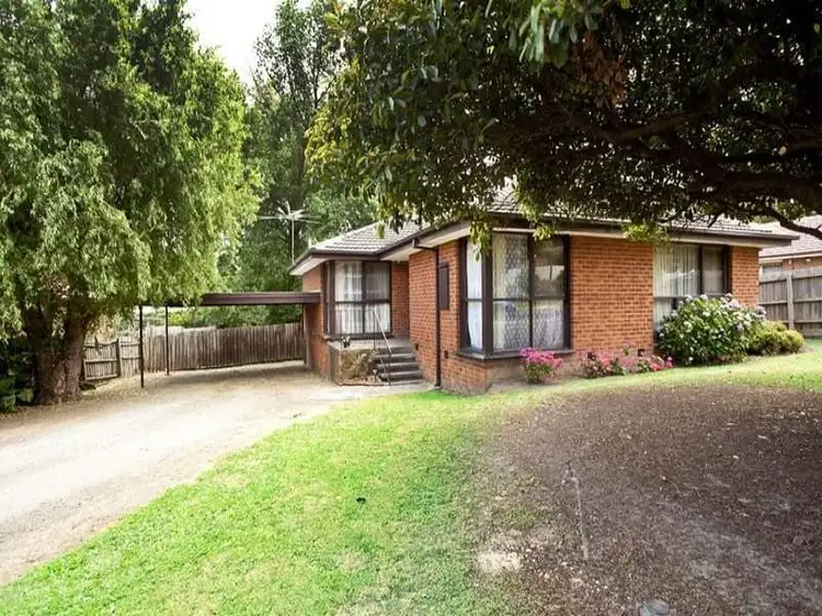 7 Myoora Drive, Mooroolbark VIC 3138
